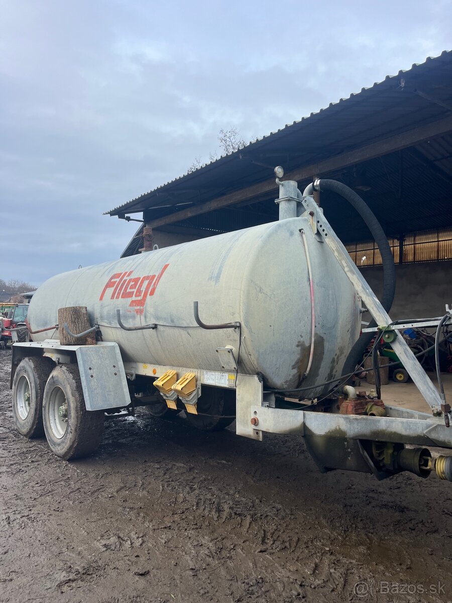 Cisterna Fliegl 10600L