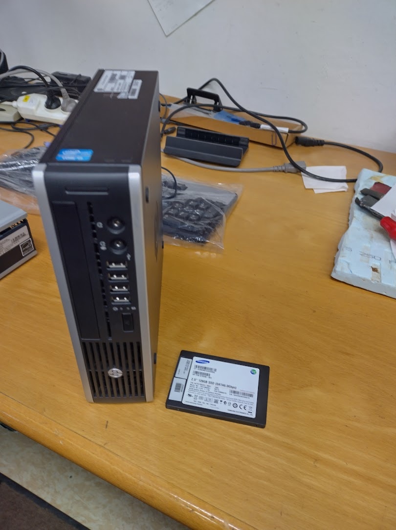 HP Compaq Elite 8300 USDT