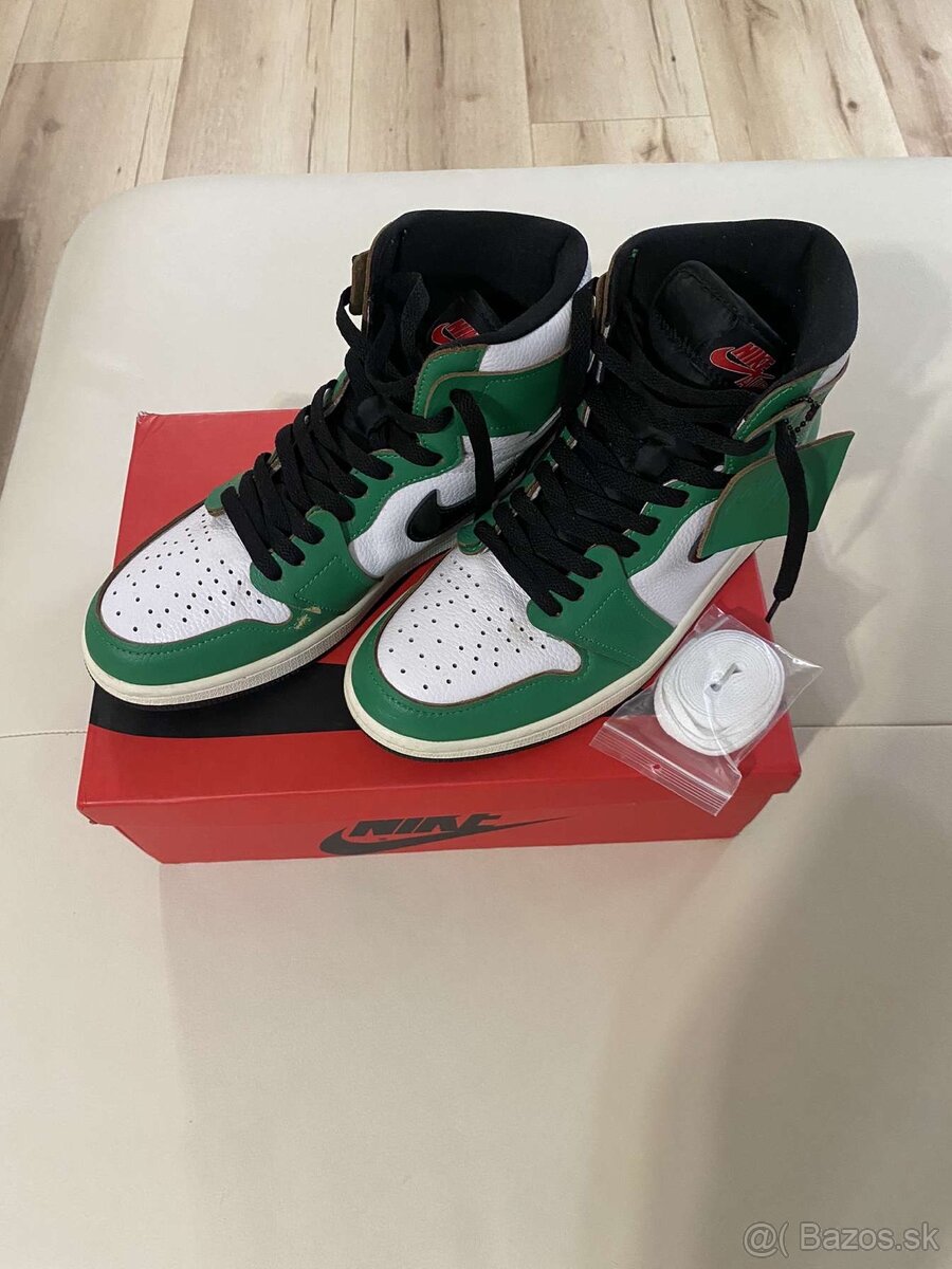 Nike jordan 1 high retro lucky green