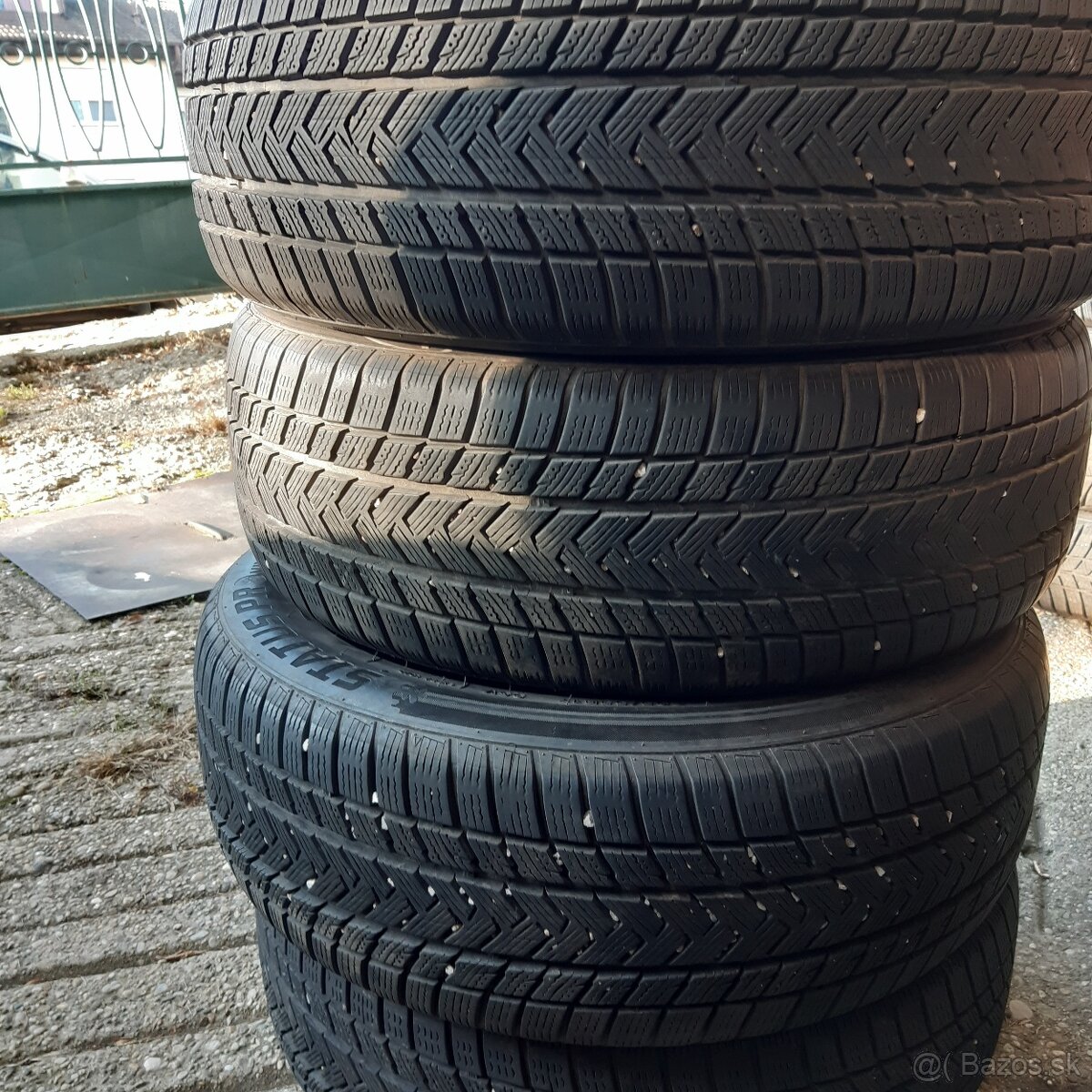 Zimne 205/55r17