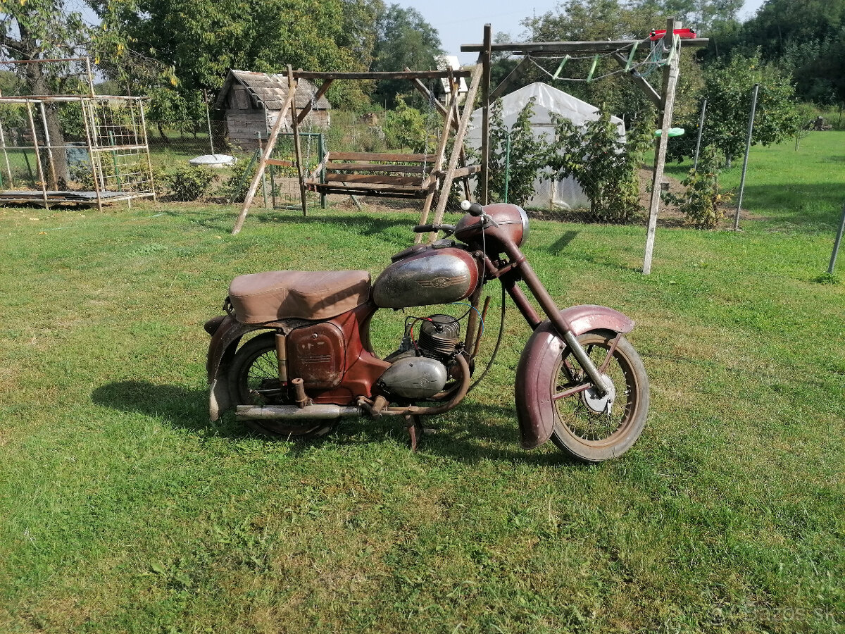 Jawa Čz 150/352 polbubon r.v. 1954