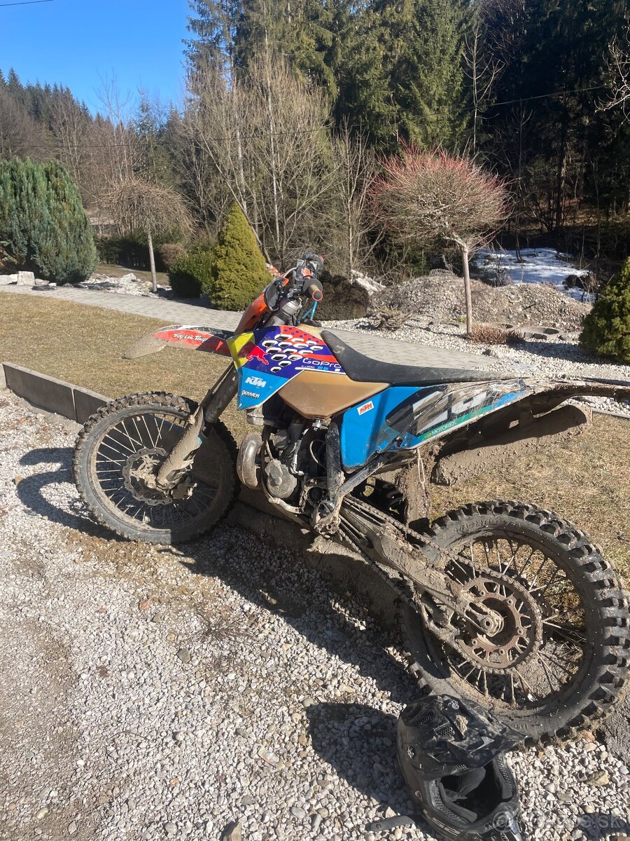 Ktm exc 250 six days