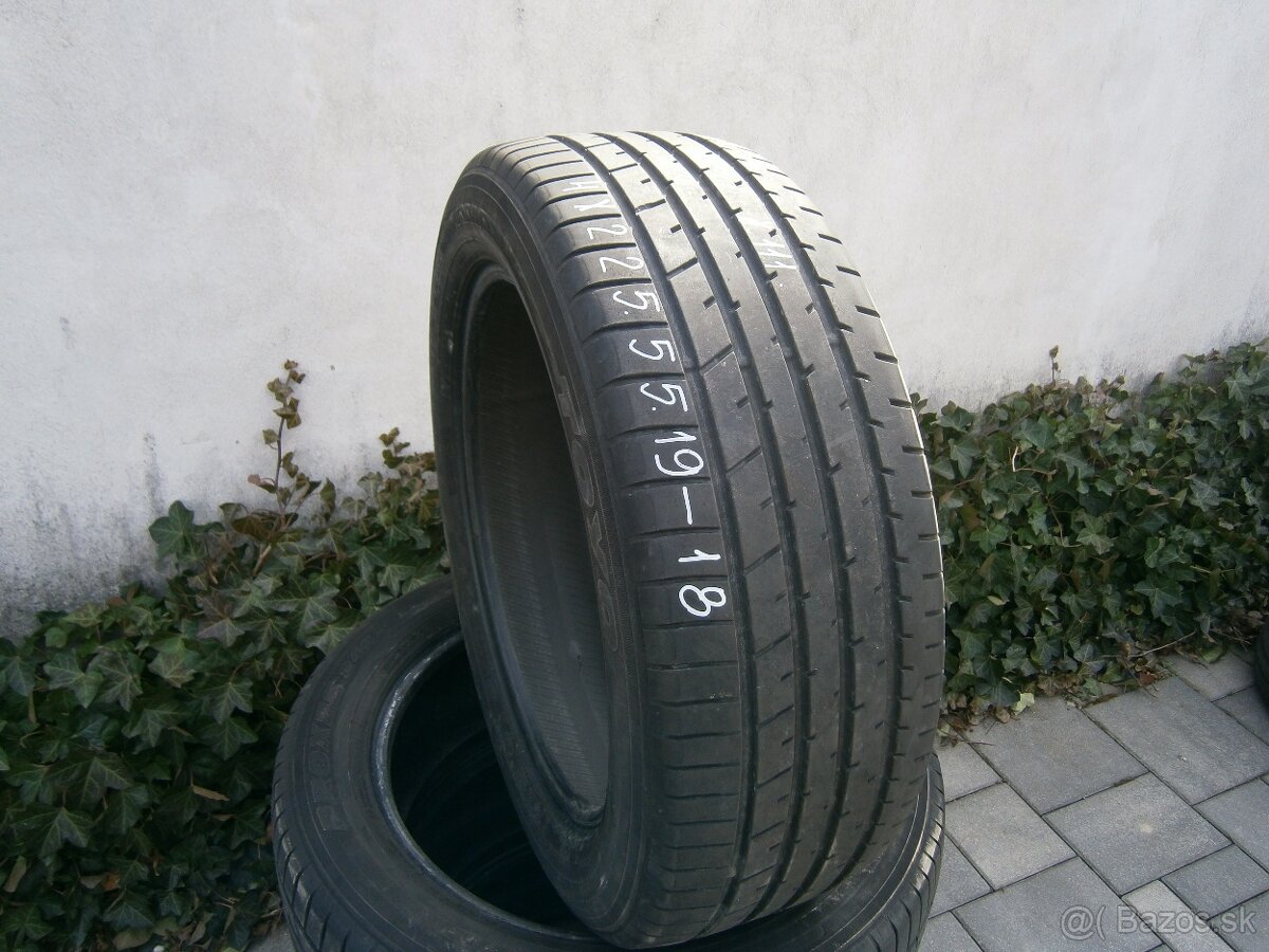 Predám 4x letné pneu Toyo 225/55 R19 99VXL