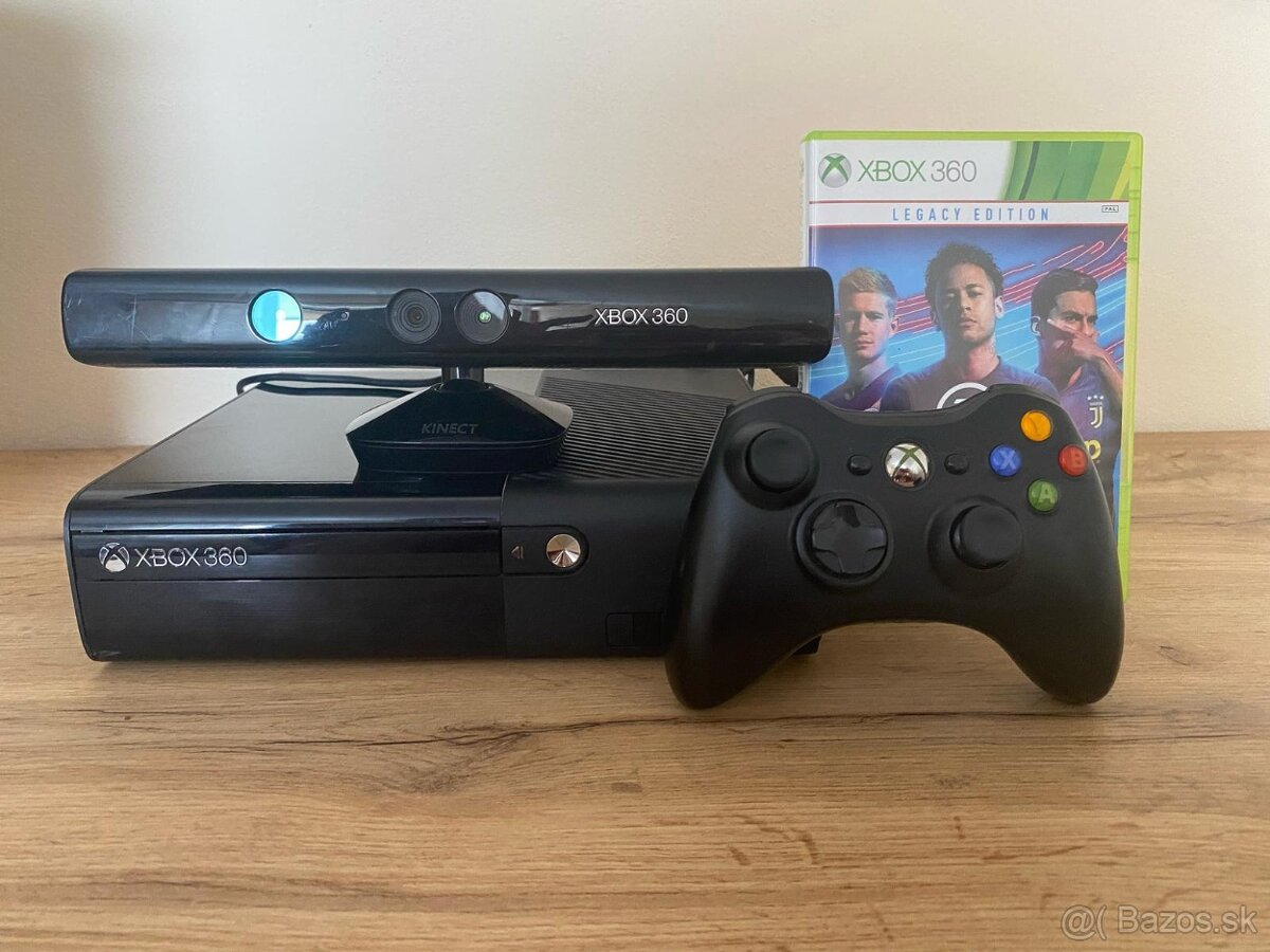 Xbox 360 E a KINECT