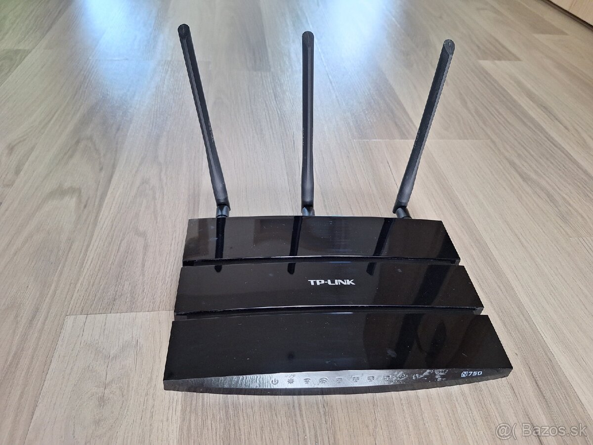 TP-Link N750