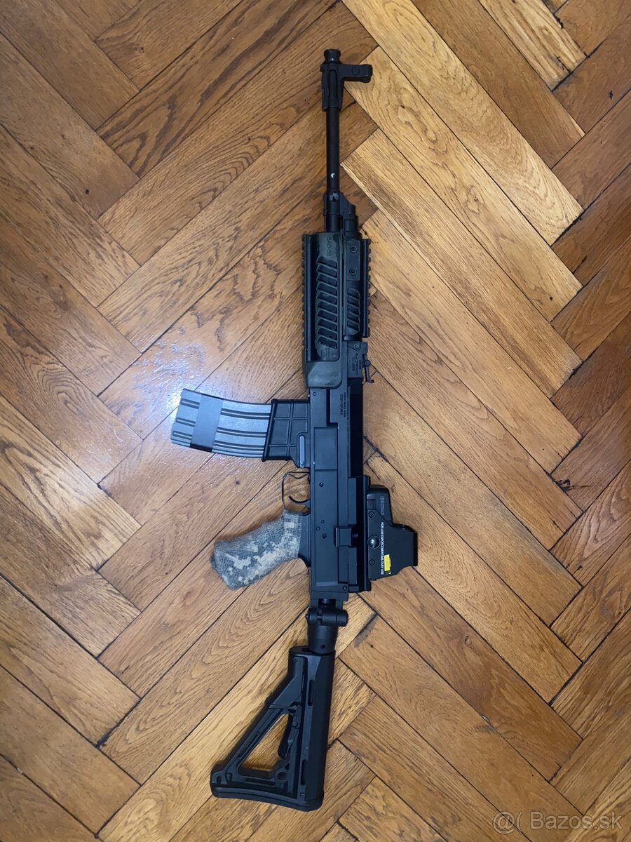 Airsoft VZ 58