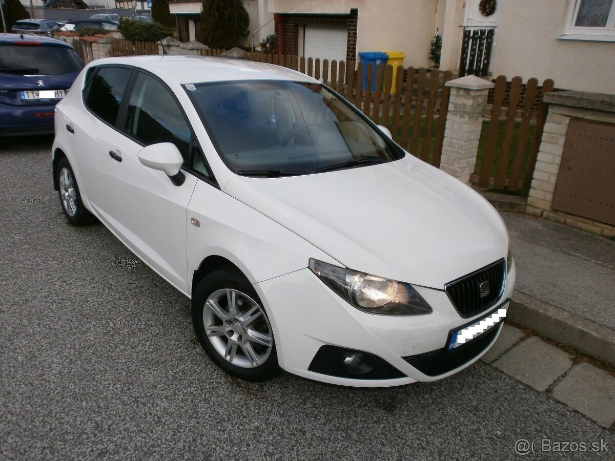 Seat Ibiza 1.4 TDI 59kw.Rok 2010 /servisna knižka/.