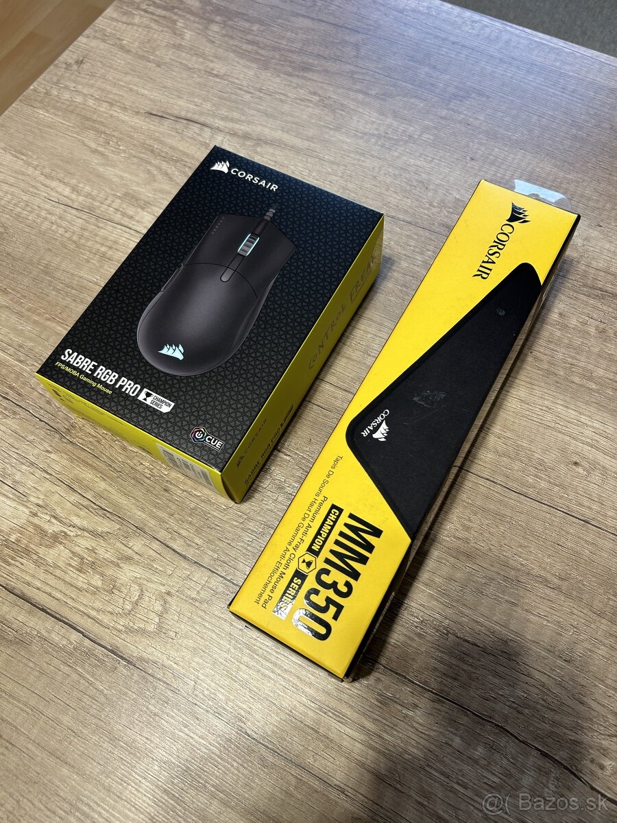 Corsair SABRE PRO RGB Black + podložka