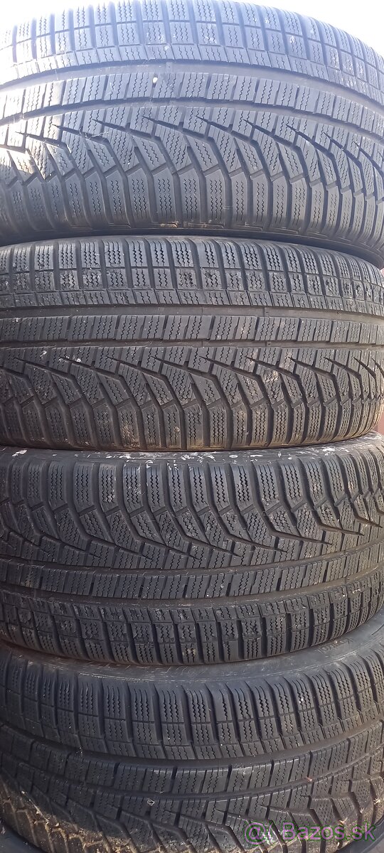 Predám zimné pneu Hankook 235/45r18