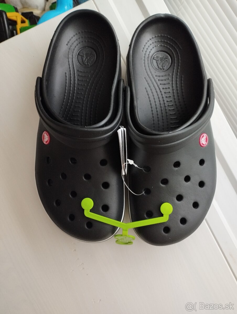 Nové crocsy43