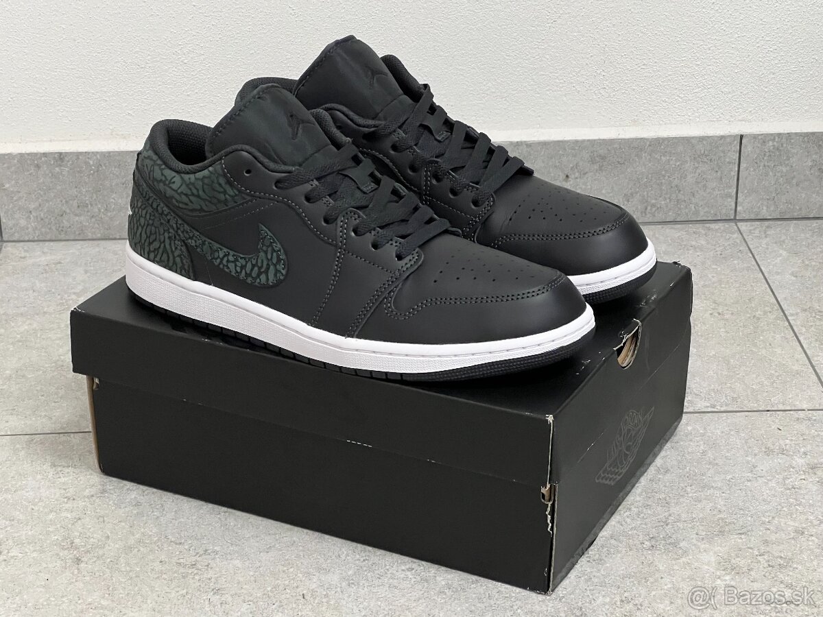 Nike Jordan 1 Low - Black Elephant 44.5