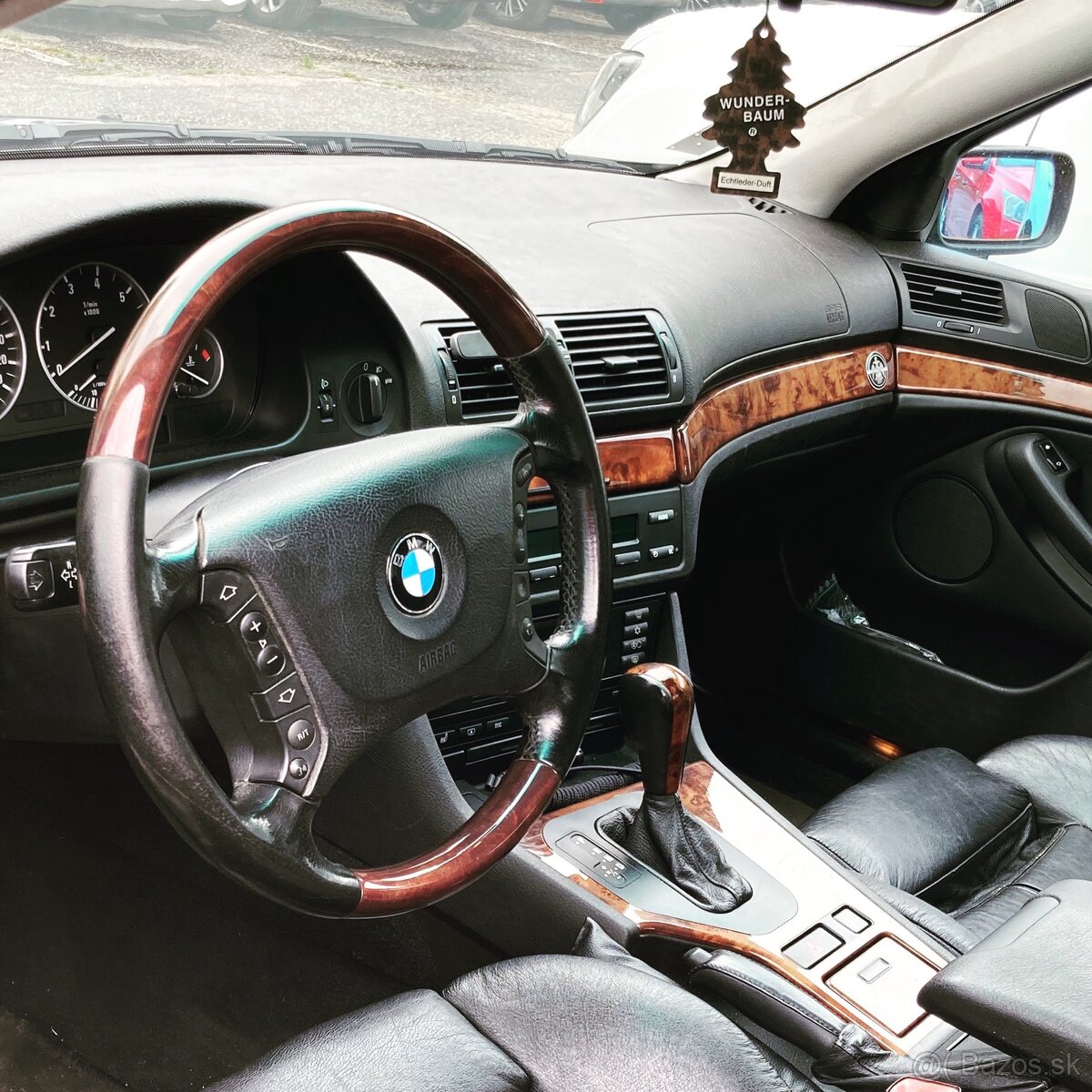 BMW E39 drevodekor