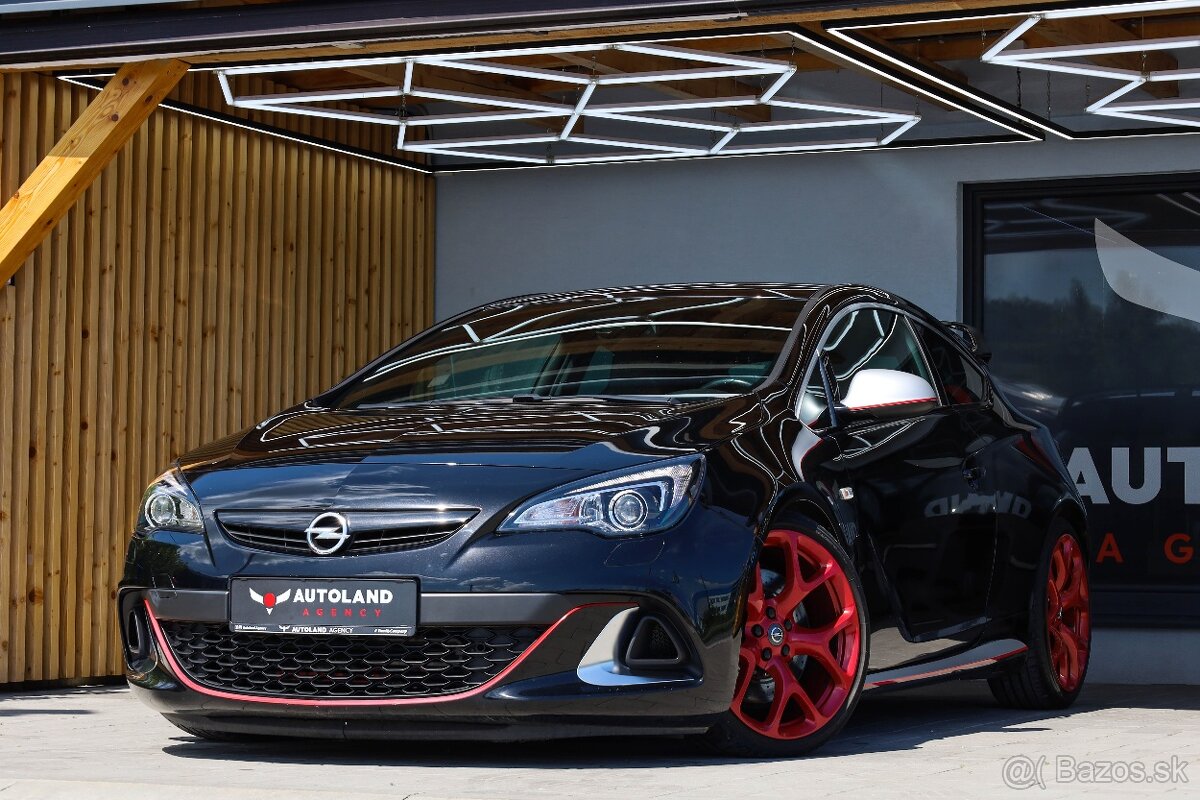 Opel Astra GTC OPC 2.0 Turbo 243kW EDS