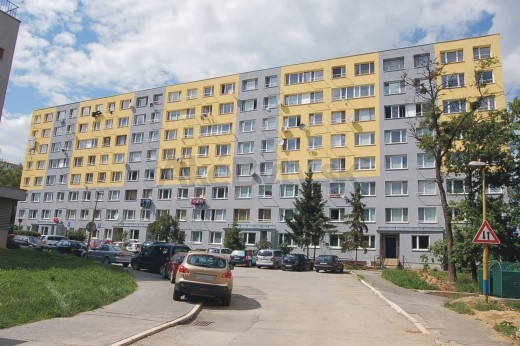 4 IZBOVÝ BYT, 67,5M2, UL. HRONSKÁ, KOŠICE-TERASA