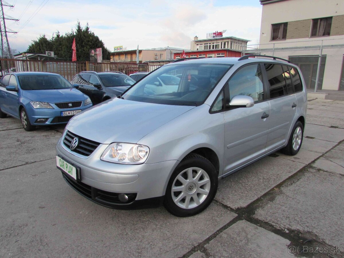 Volkswagen Touran 1.6 Conceptline