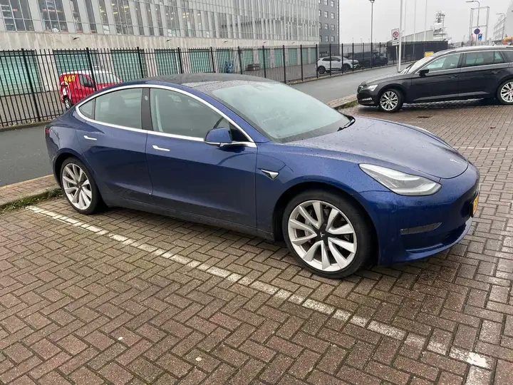 Tesla Model 3 Long Range AWD 75kWh