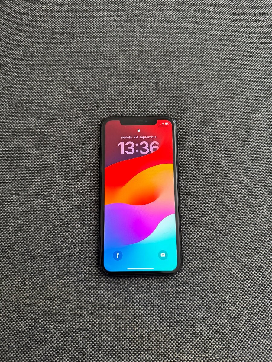 iPhone XR 128GB