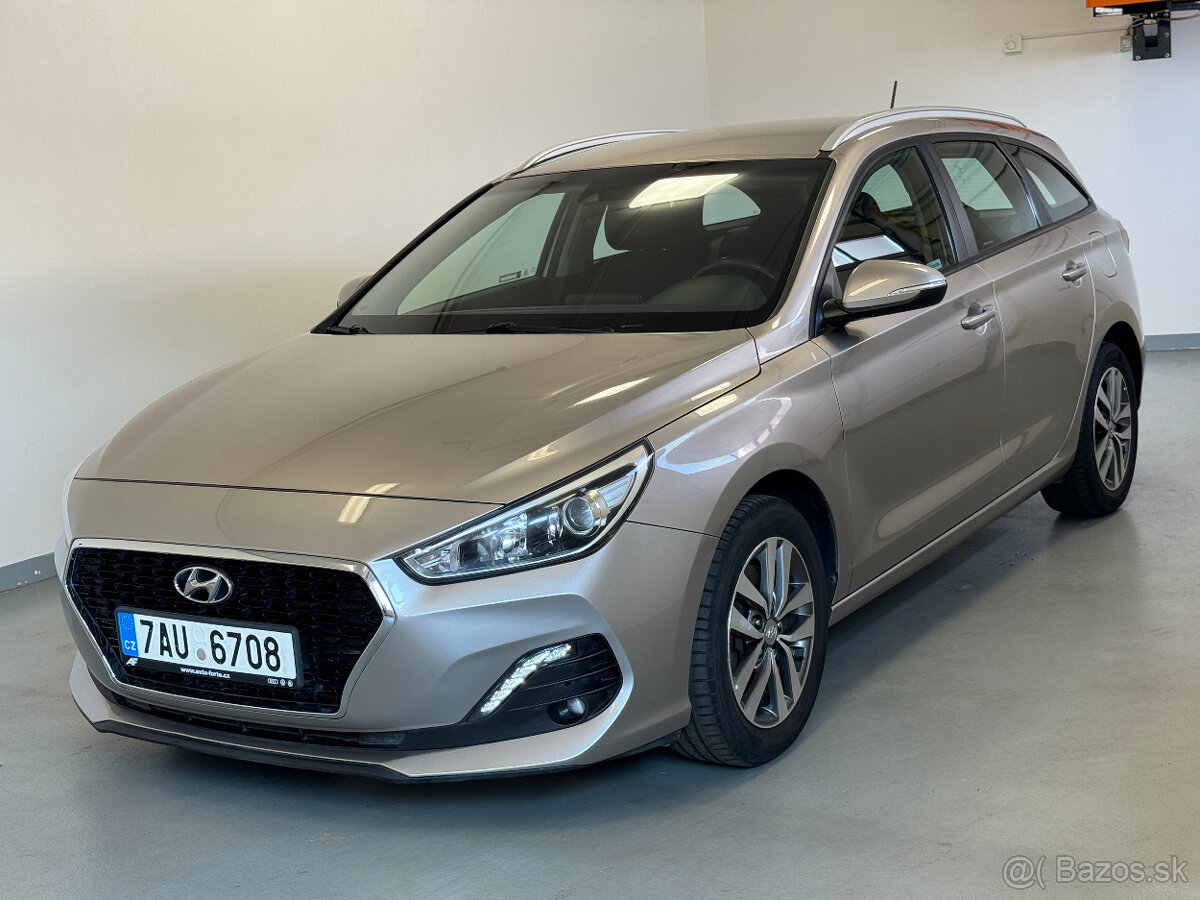 Hyundai i30, 1.4 T-GDI 103kw Trikolor Kombi rv.8/2019