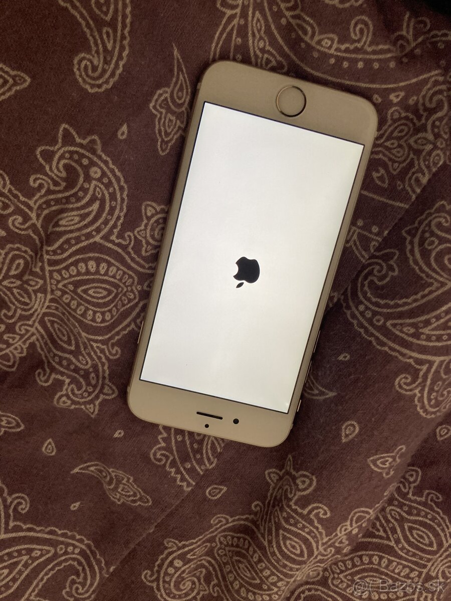 iPhone 6S 16GB Batéria 89%