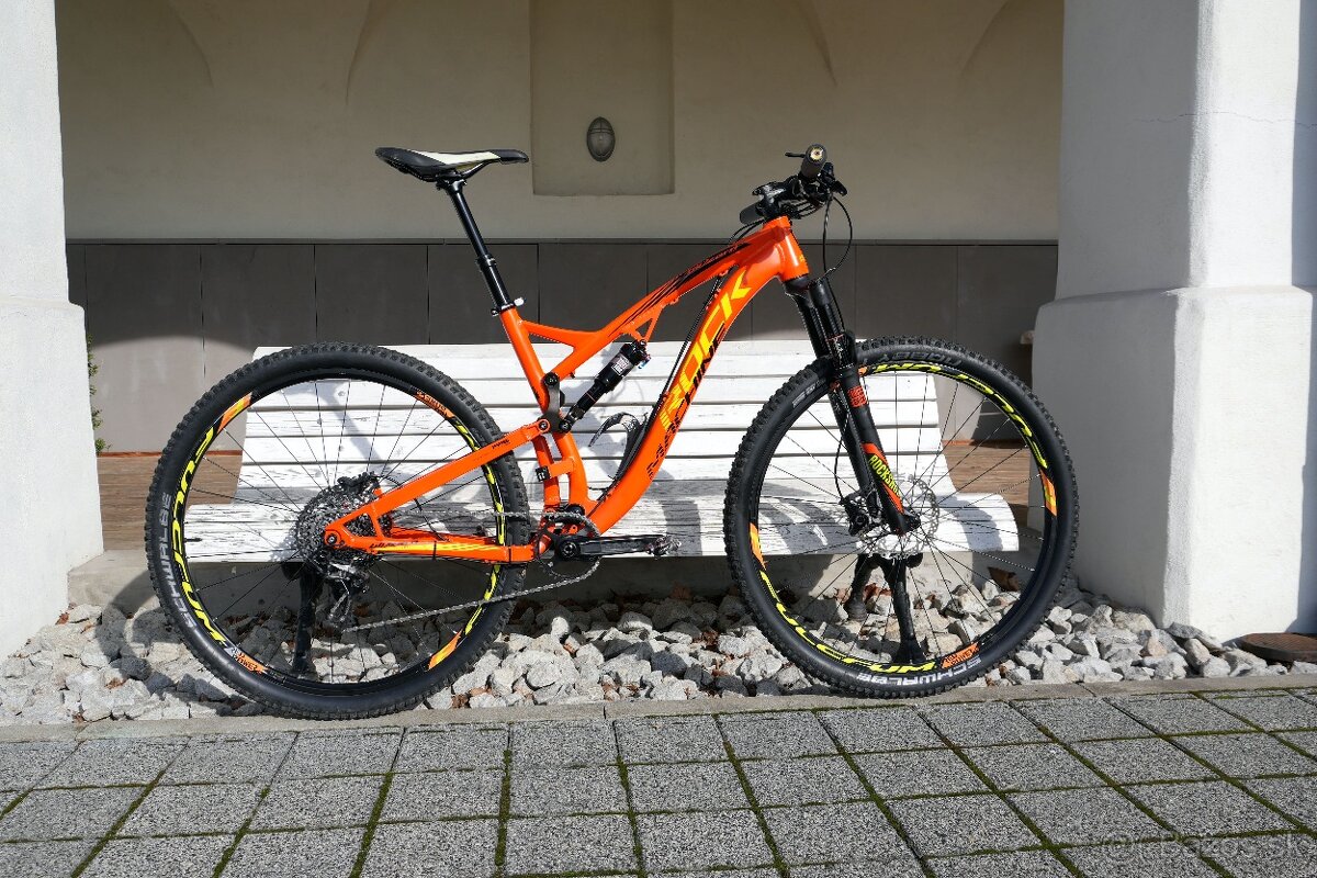 Celoodpružený bicykel Rock Machine Blizzard LTD Edge 29er