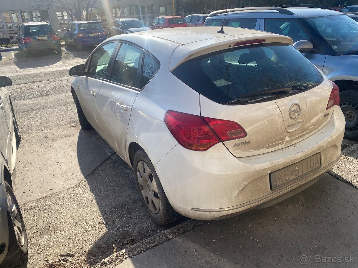 Predám opel astra j