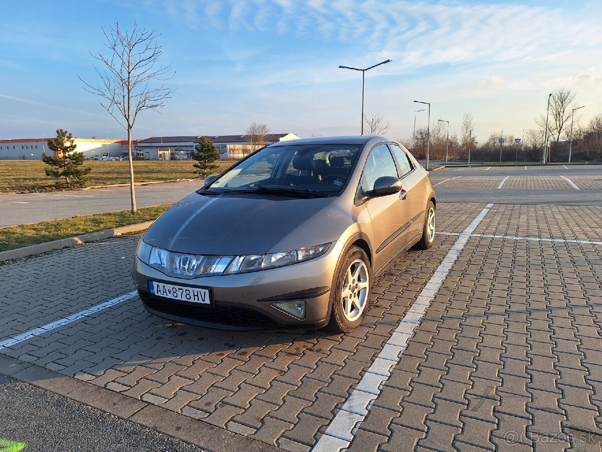 Honda Civic 1.8 VTEC Comfort A/T