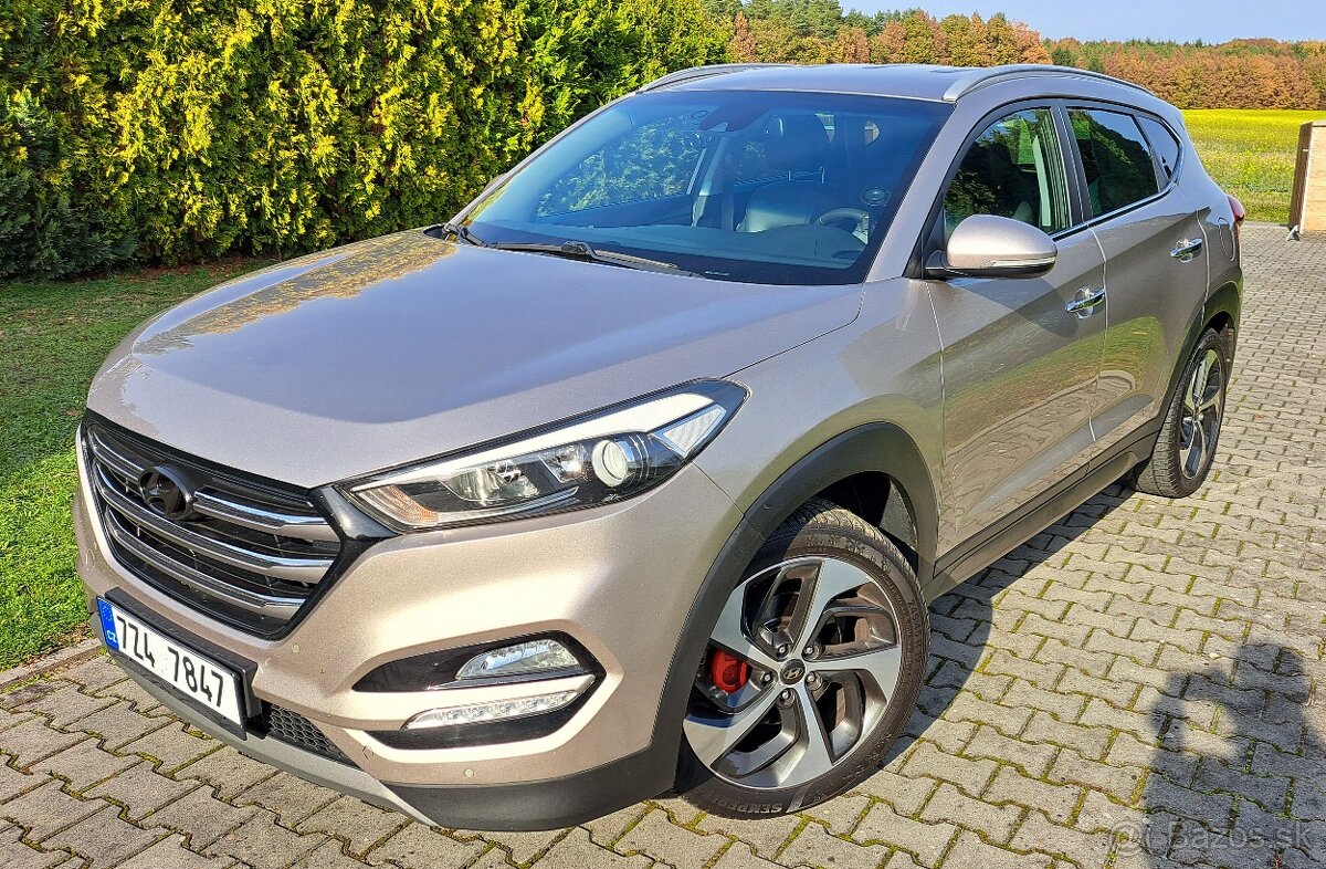 Hyundai Tucson, Navi, kůže, kamera, Alu 19", 131 000 km