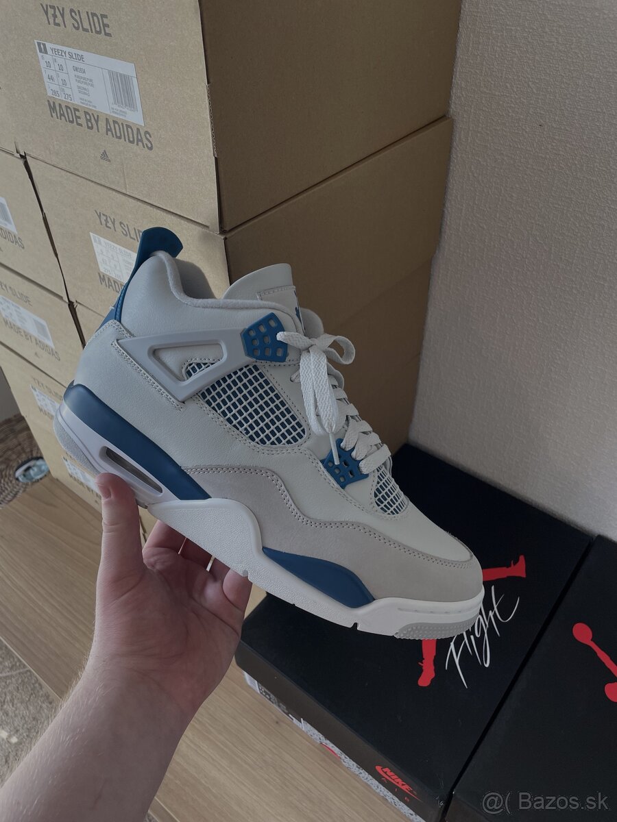 Nike Air Jordan 4 OG Military Blue