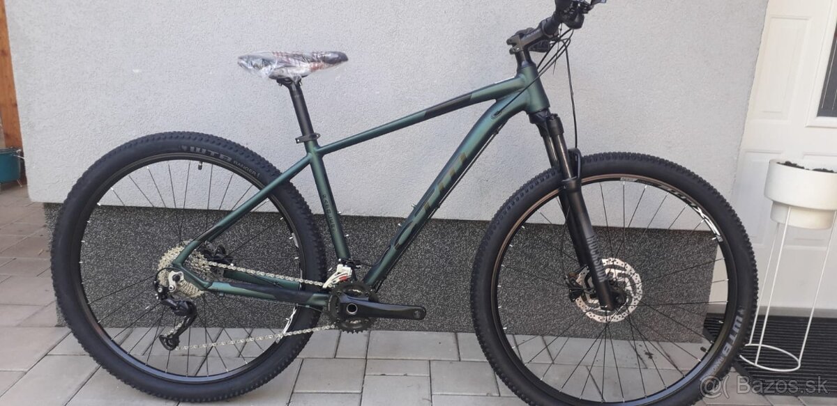 29´´ CTM rambler 2.0,rockshox,shimano alivio veľ M