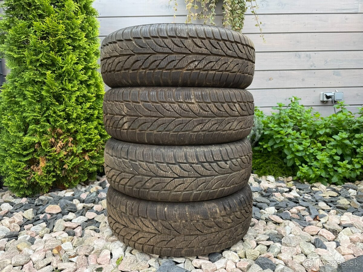 205/65 R15 94H