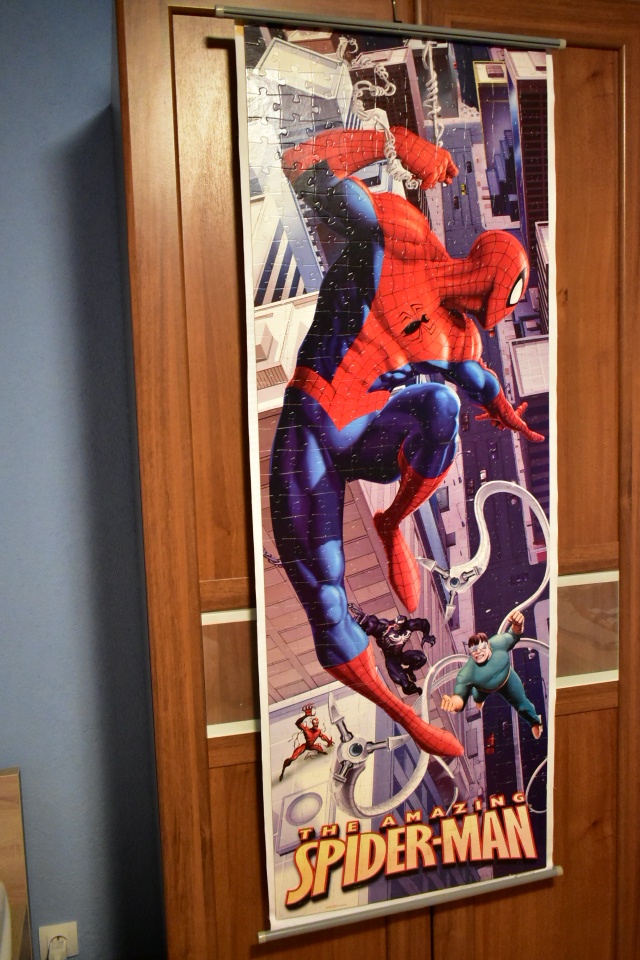 Puzzle Spiderman 140x50cm, osuška 170x70cm