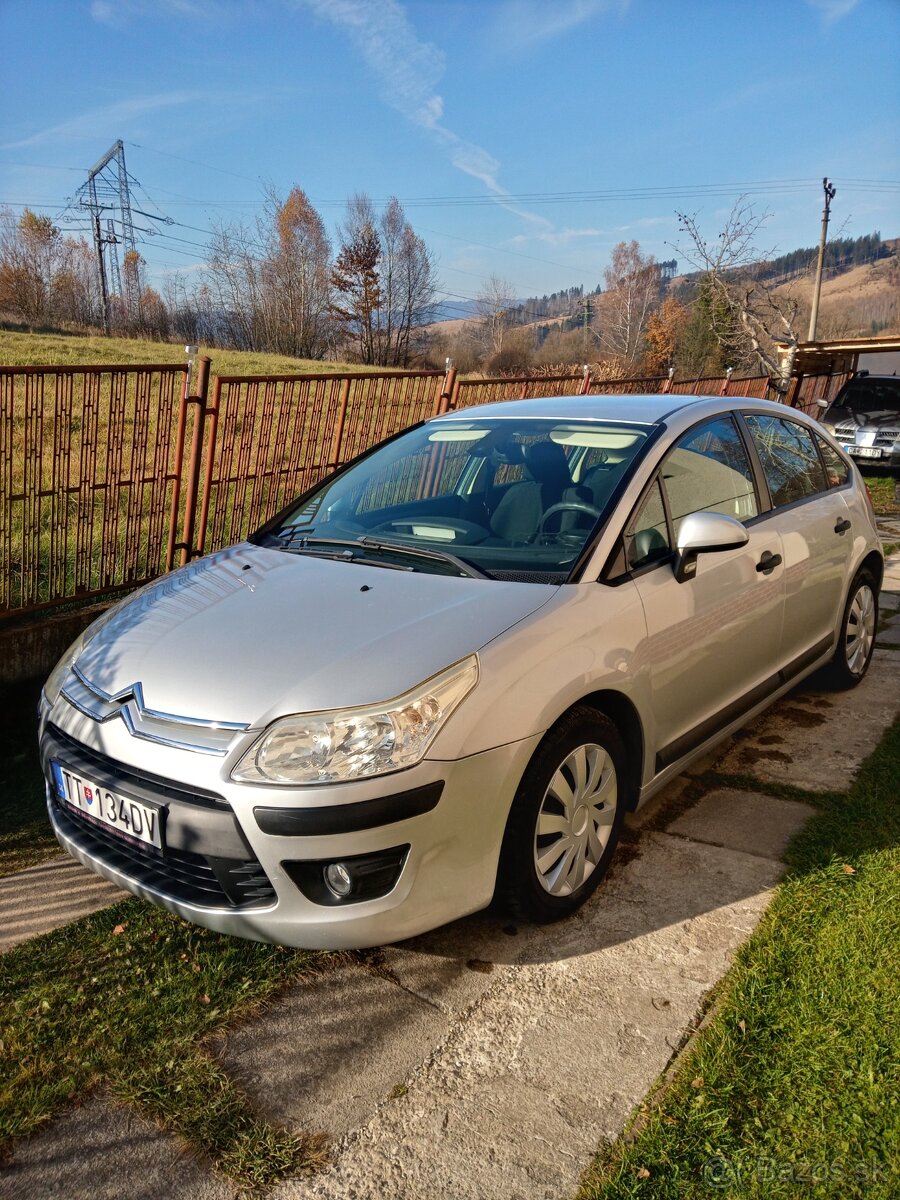 Citroen  C4 1.4 16v  r. 6/2009 naj.98000 km kúpené v SR