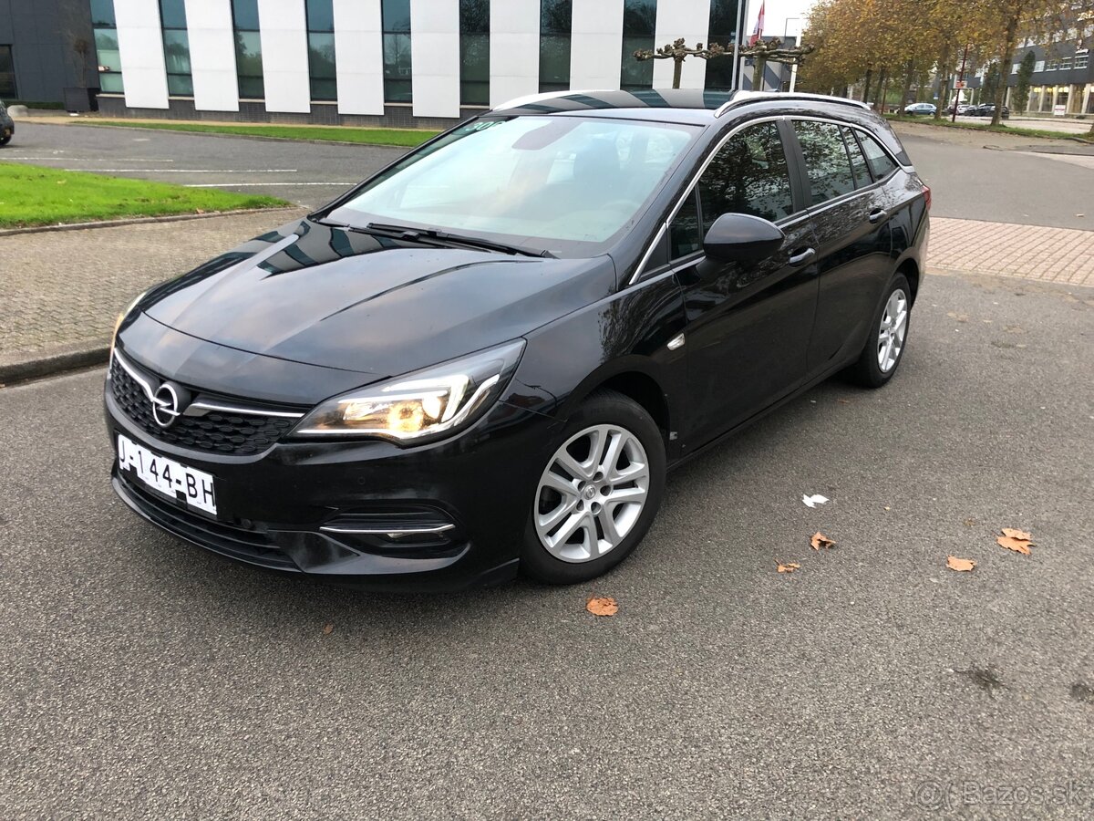 Opel Astra k 2020