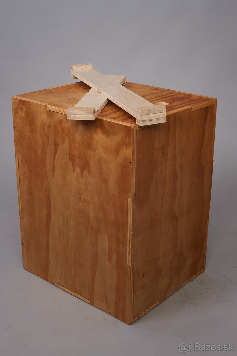 wooden plyobox 75 x 60 x 50