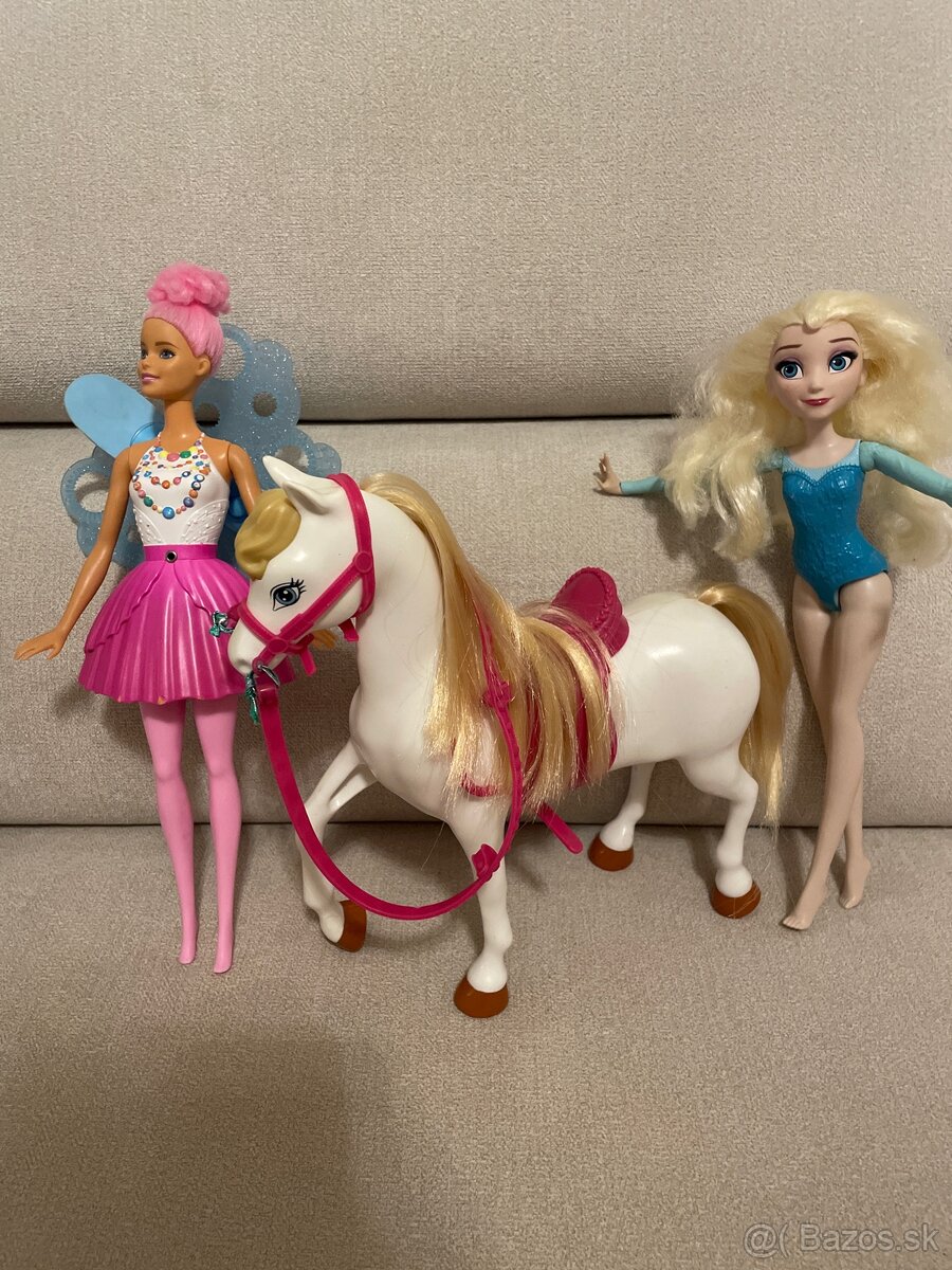 Barbie, Elsa, koník