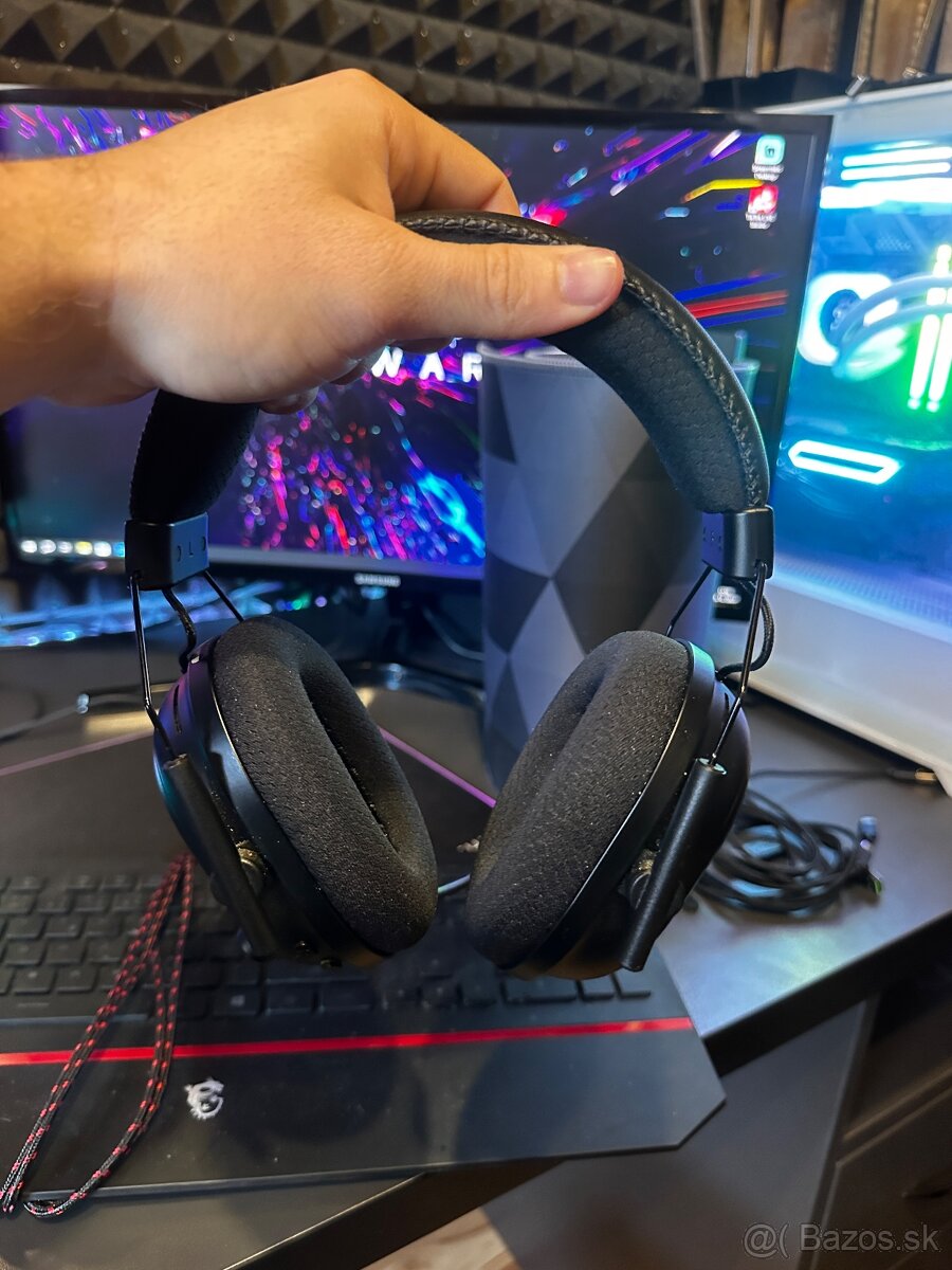 Razer blackshark V2 pro , MSI