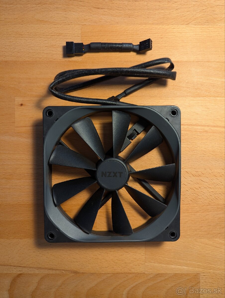 NZXT Aer F140