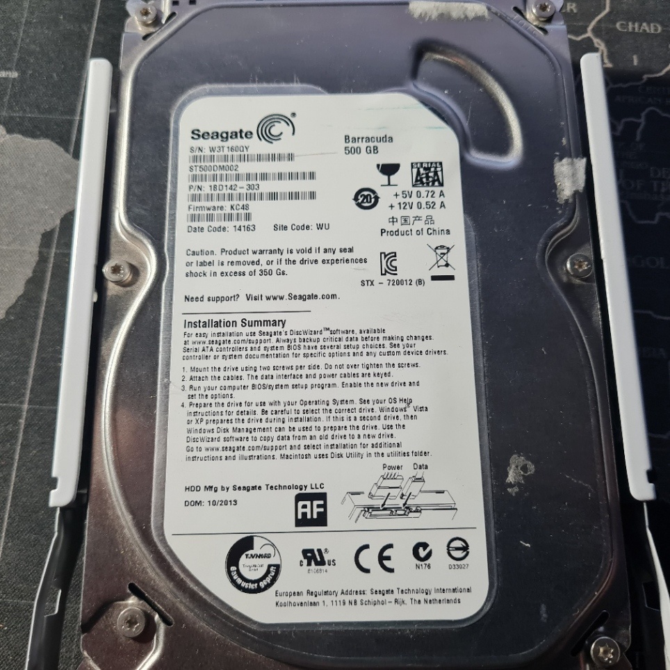 3x HDD WD NAS, Seagate Baracuda, externy, puzdro