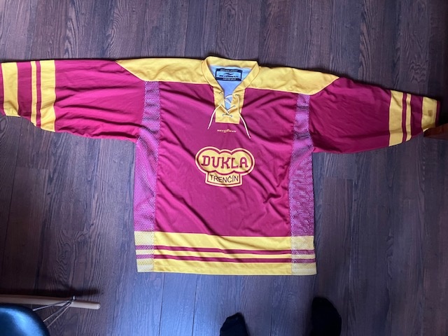 Retro dres DUKLA TN XL