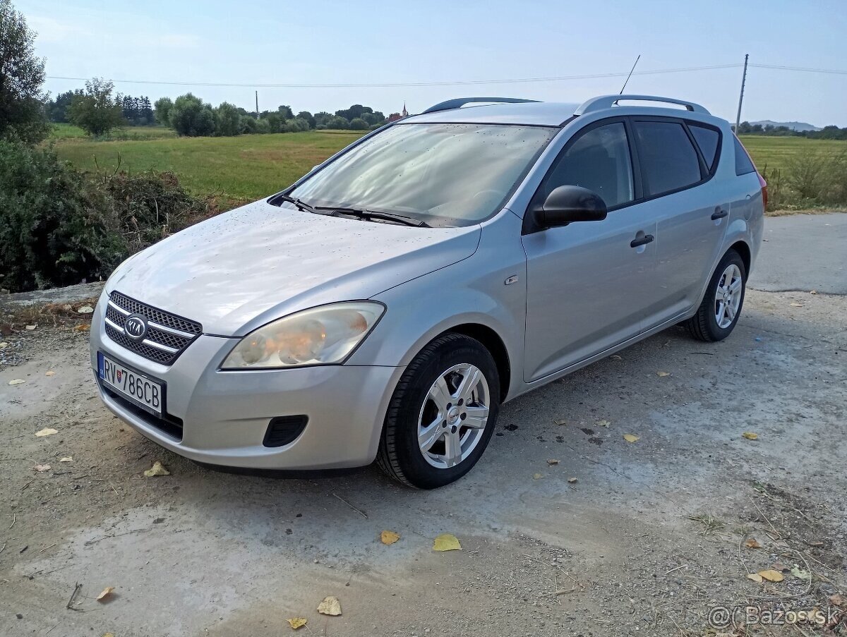 Kia Ceed 1.6. benzín