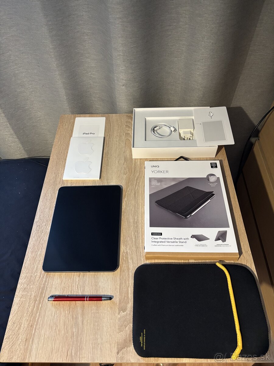 iPad Pro 1.gen 256GB Cellular + príslušenstvo