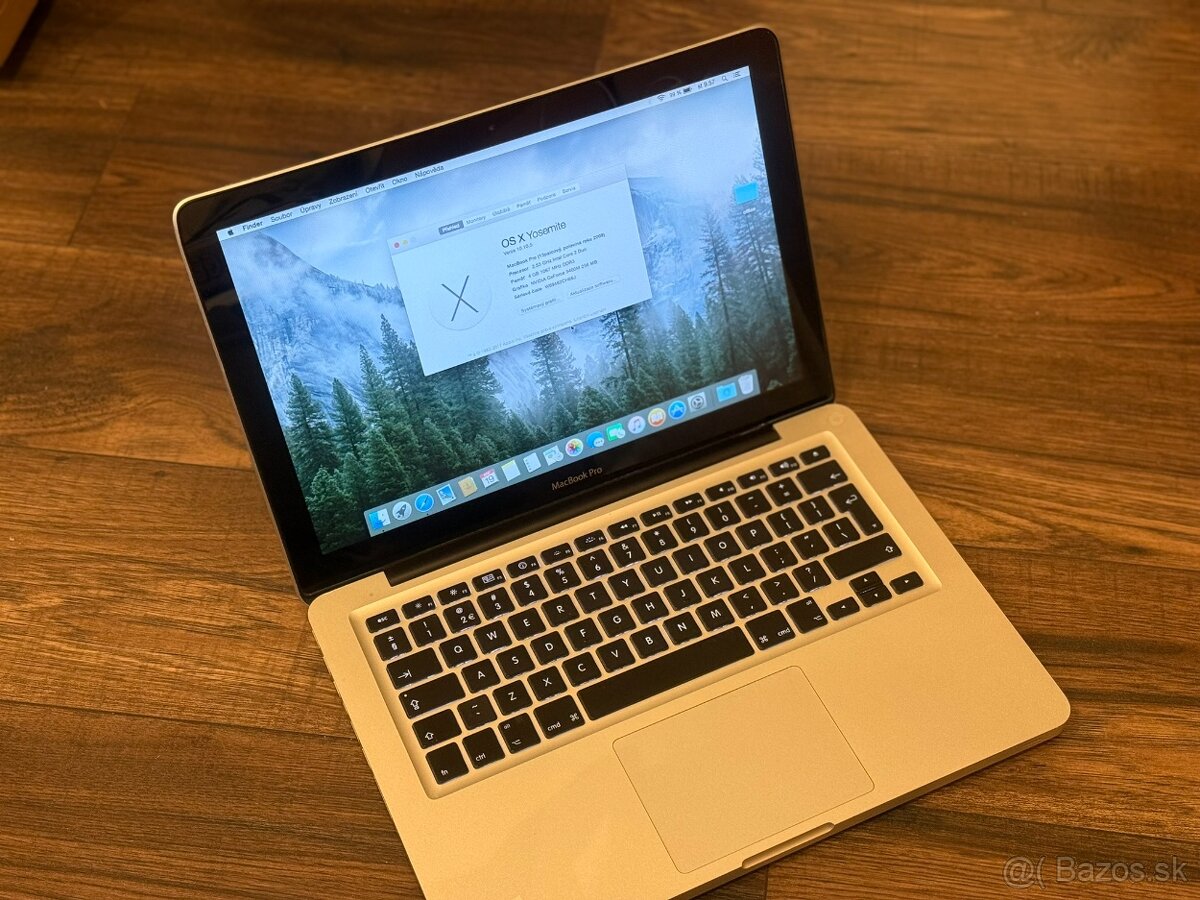 MacBook Pro 15" (Mid 2009)