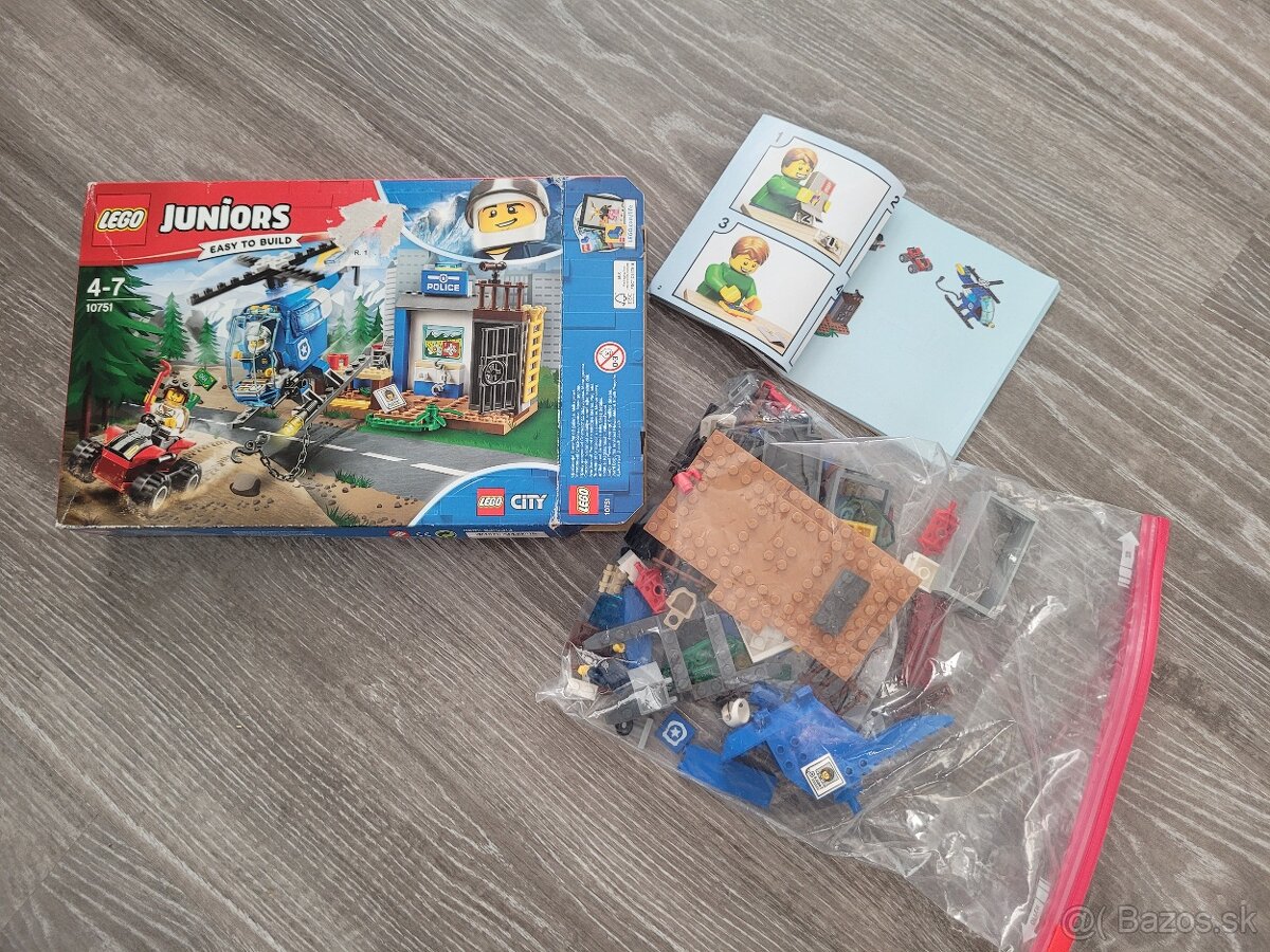 LEGO Juniors 10751 Policajná naháňačka v horách 15 EUR