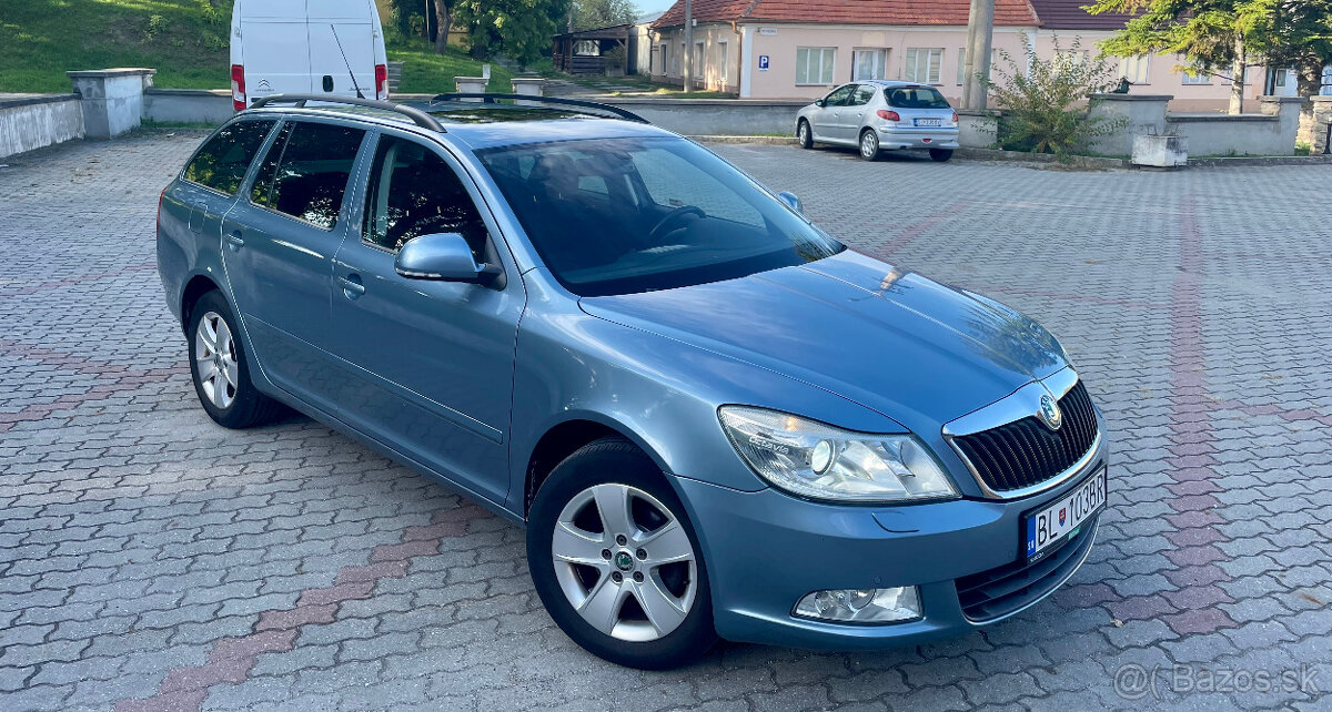 Škoda Octavia Combi 1.4 TSi DSG Combi Elegance