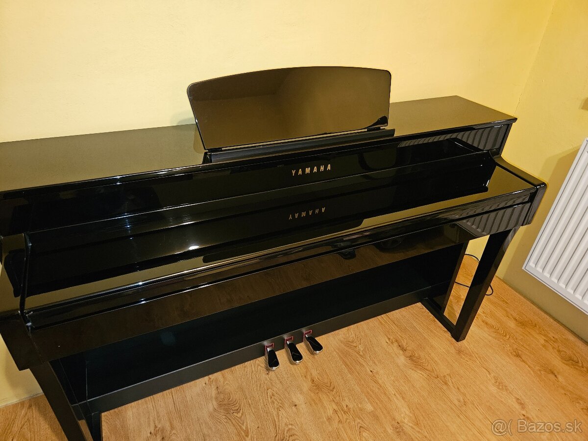 Digitálne piano YAMAHA CLP 635 PE