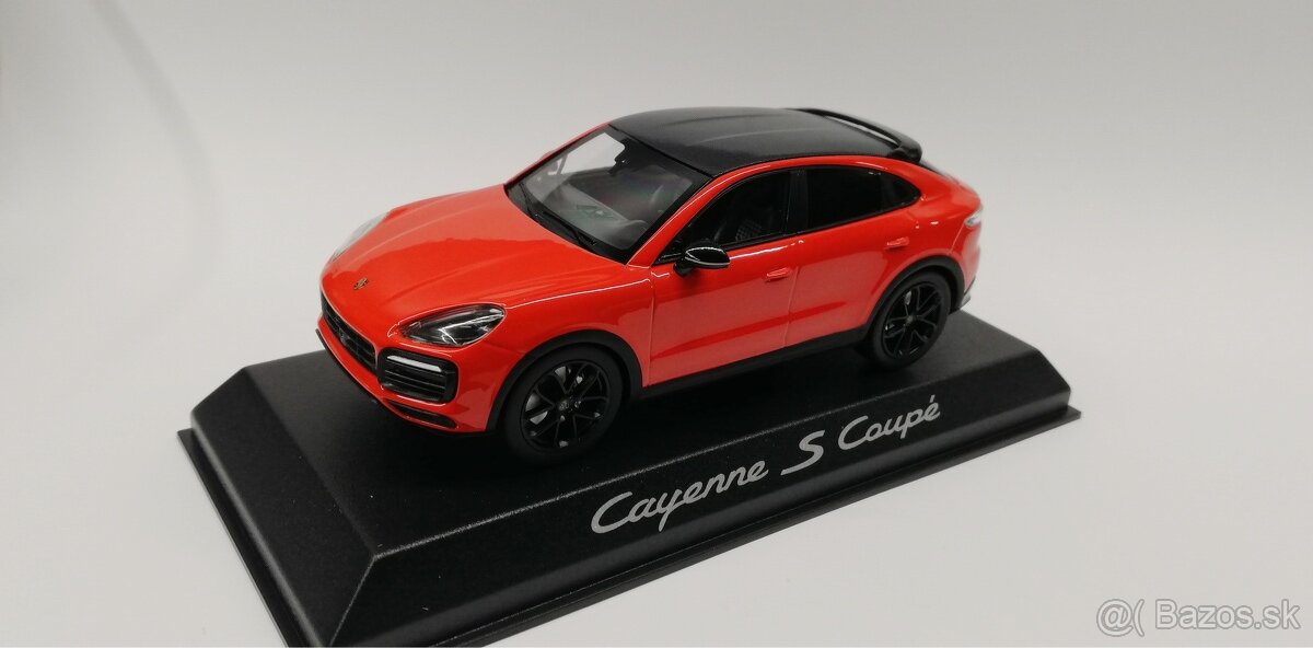 Porsche Cayenne Panamera 1:43