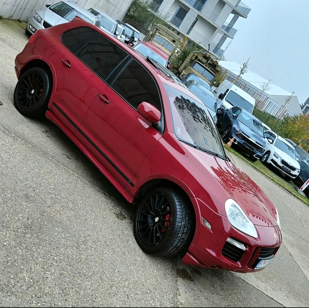 PORSCHE CAYENNE GTS 4.8 405PS