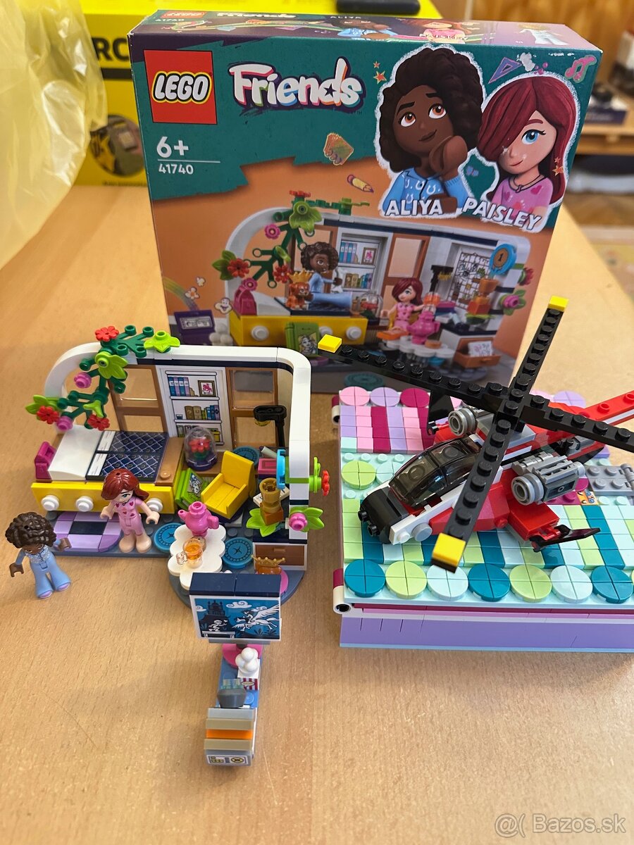 Predam LEGO Friends 41740 Aliyinina izba  +  helikoptéra