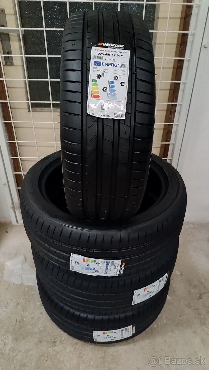 225/45 R17 letné DOT 2024 hankook