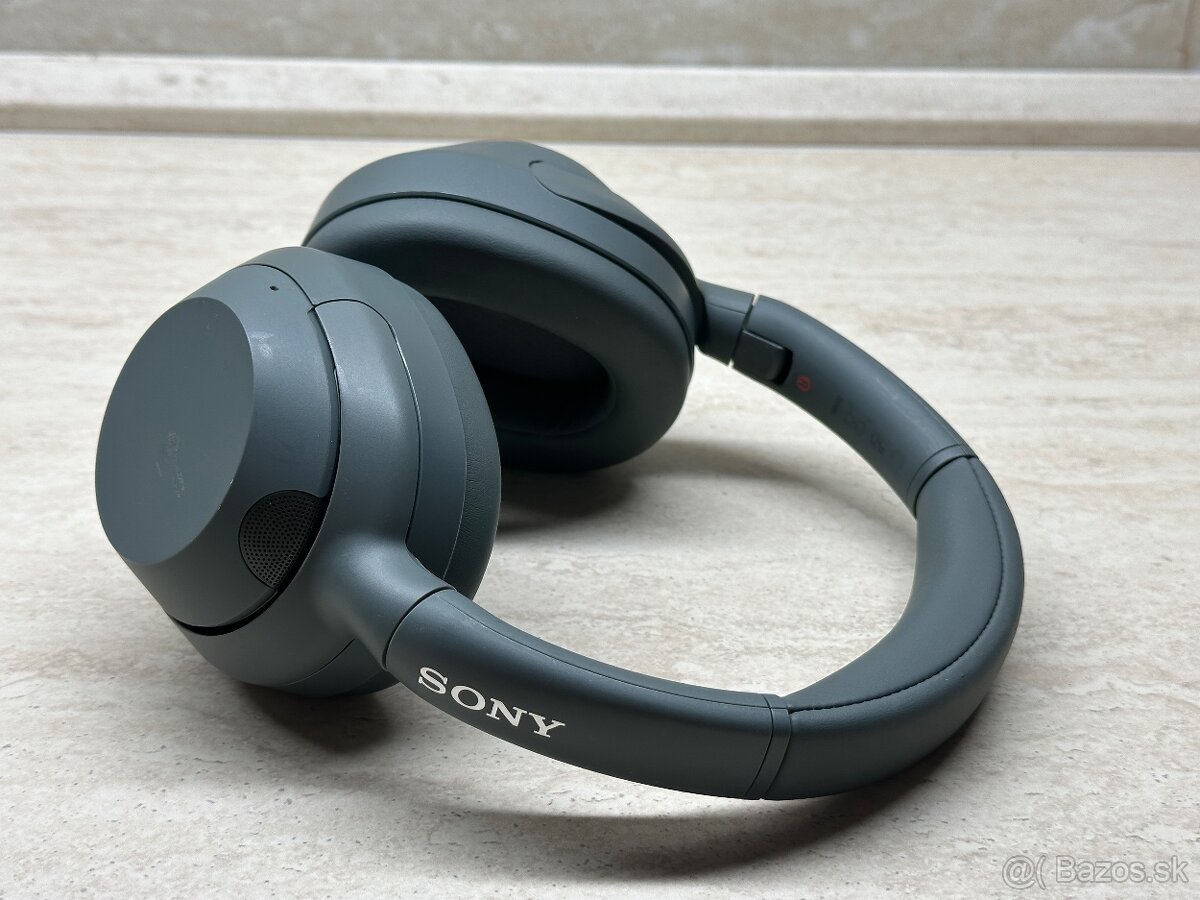 Sony ULT WEAR